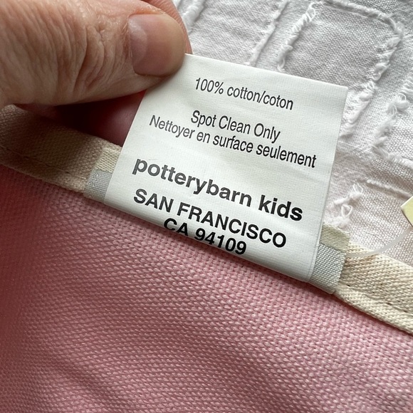 Pottery Barn Kids Canvas 4 Pocket Hanging Storage Pink NWT - Picture 5 of 7